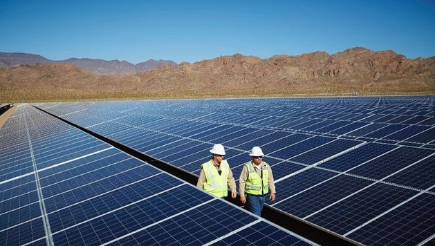 Modificación y Legalización de Plantas Fotovoltaicas Conectadas a Red